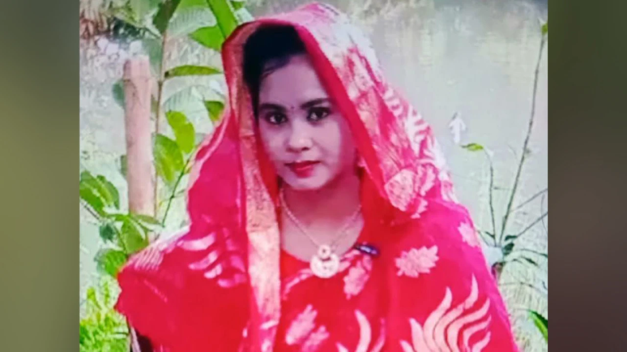 মেহেদির রং না শুকাতেই আত্মহত্যা করলেন নববধূ