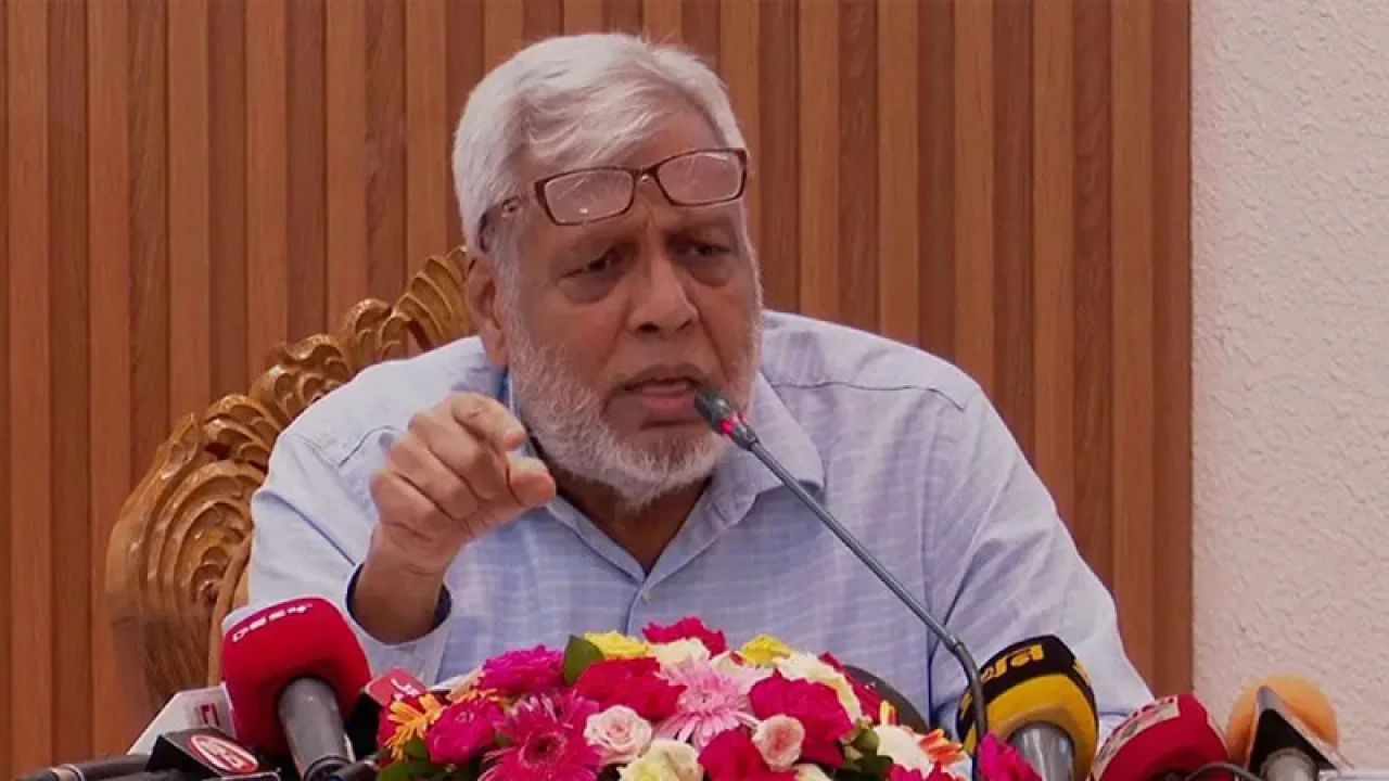 গ্যাস-বিদ্যুতের দাম বাড়বে কি না, জানালেন উপদেষ্টা