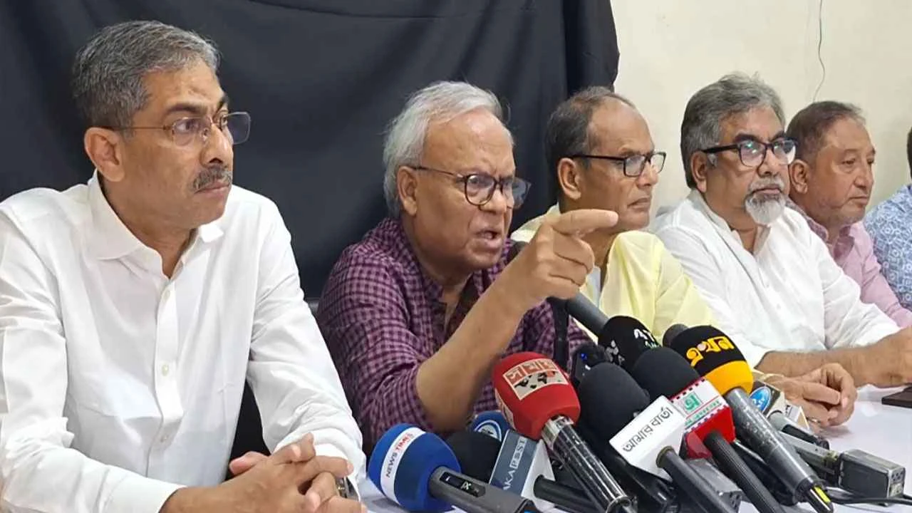 আওয়ামী লীগের কারা বিএনপির সদস্য হতে পারবেন, জানালেন রিজভী