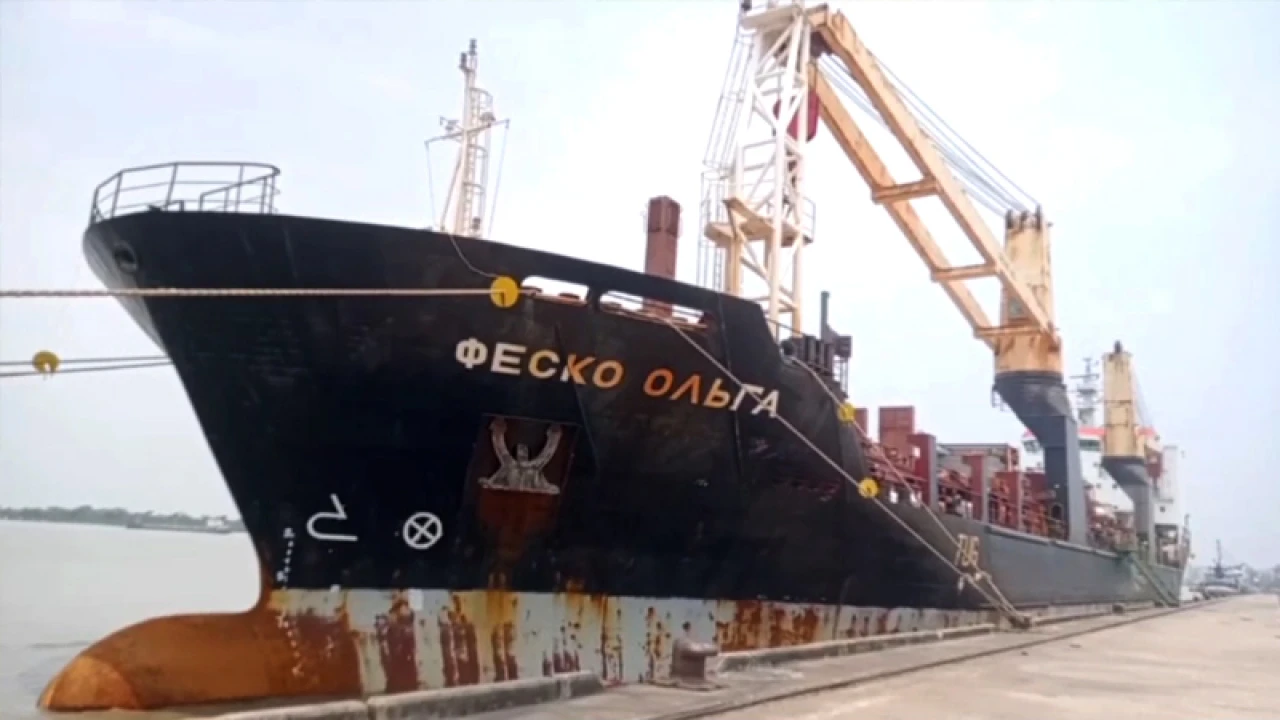 রাশিয়া থেকে রূপপুর বিদ্যুৎ কেন্দ্রের মালামাল এল মোংলা বন্দরে