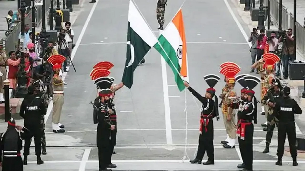 ভারত-পাকিস্তানের প্রথম সেনা বৈঠক, যেসব সিদ্ধান্ত হলো 