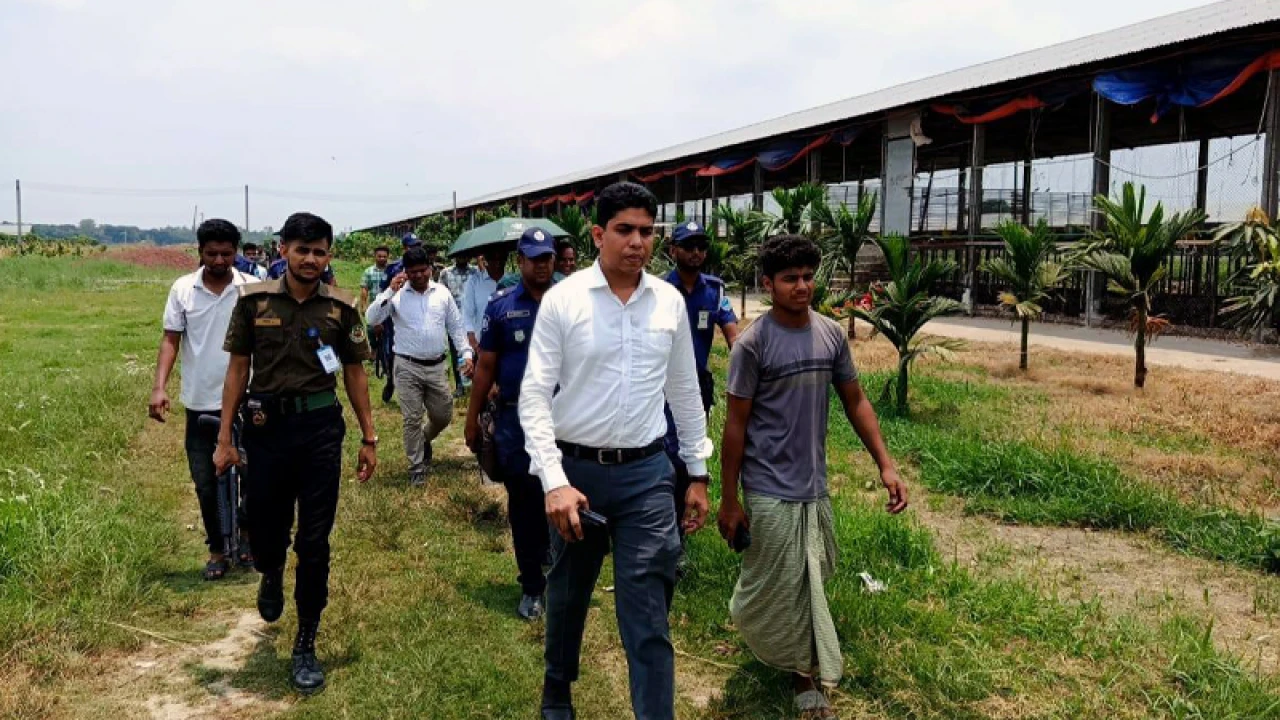 পরিবেশ দূষণের দায়ে রাজবাড়ীর ভিক্টর ভিলেজকে জরিমানা