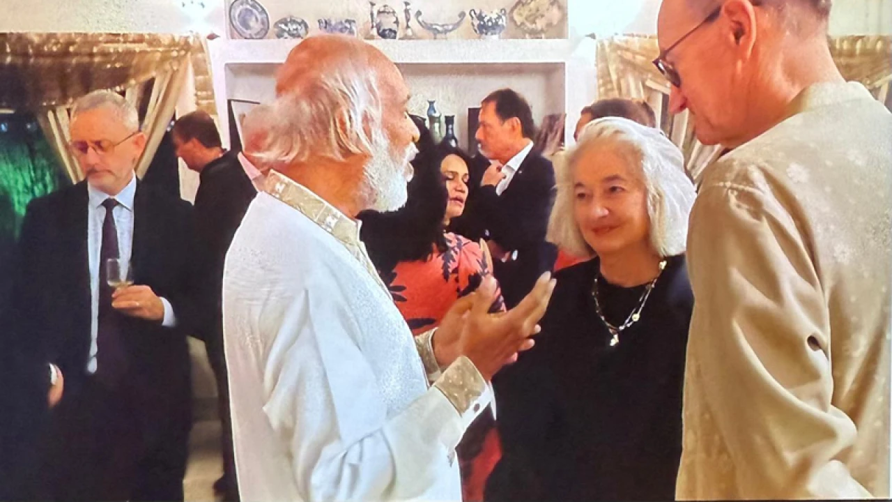 কূটনীতিকদের সম্মানে মঈন খানের বাসায় নৈশভোজ