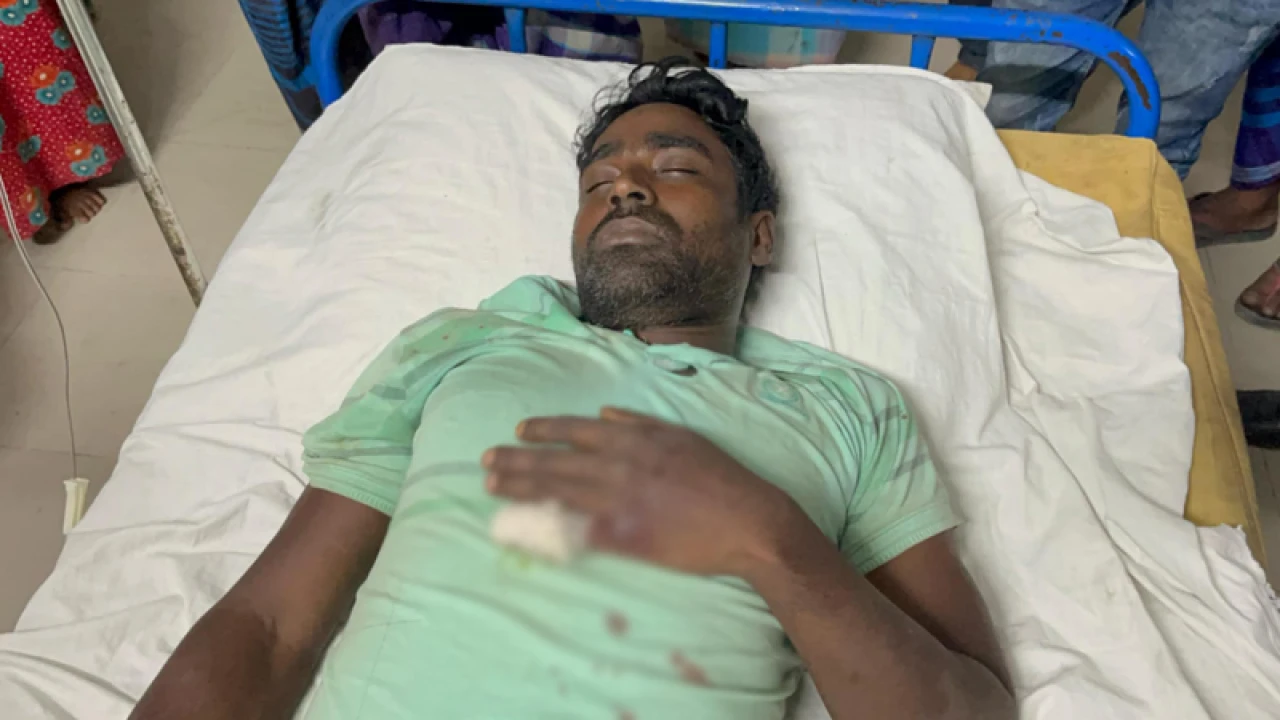 চোখ-মুখ বেঁধে যুবককে তুলে নিয়ে মারপিটের অভিযোগ