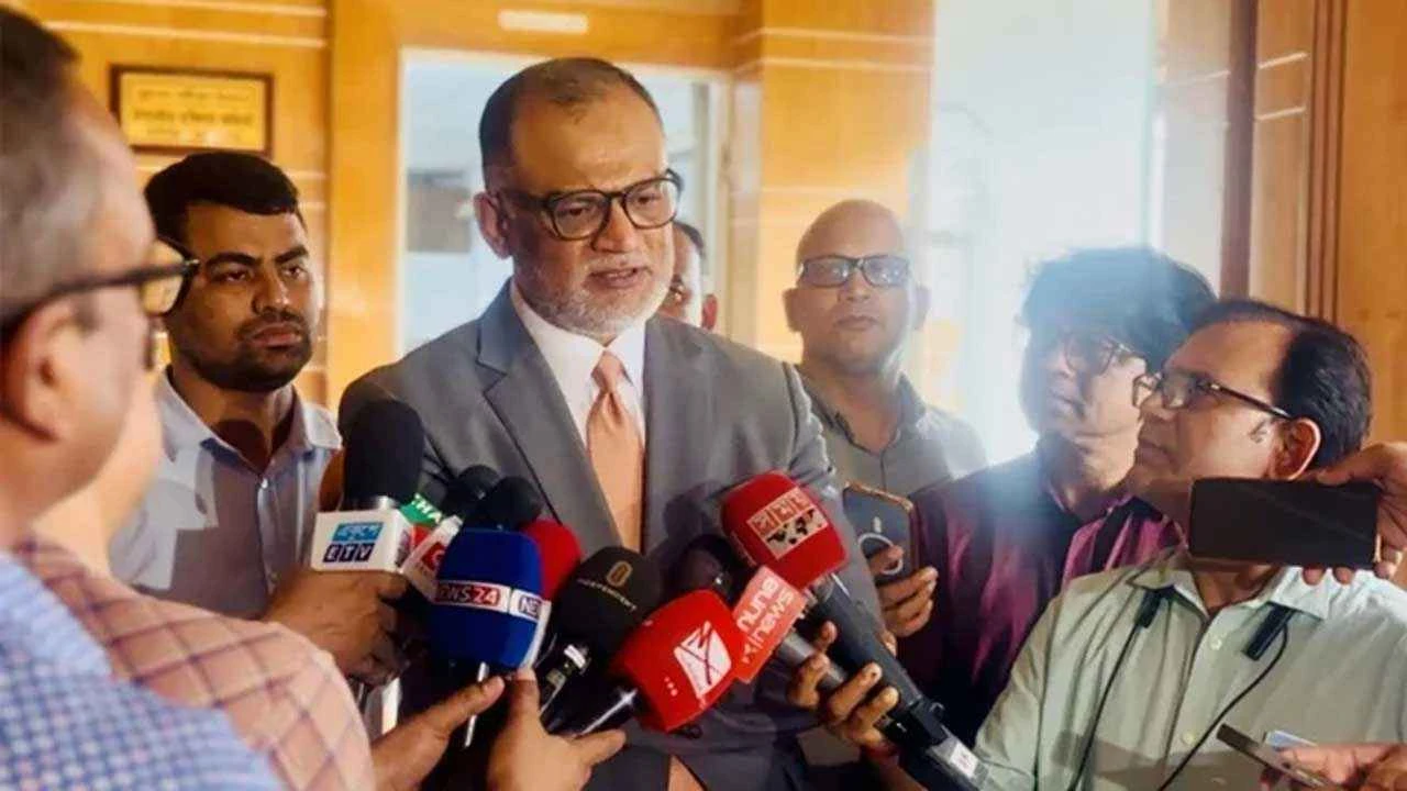 ভারতে পণ্য প্রবেশে নিষেধাজ্ঞা নিয়ে যা বললেন বাণিজ্য উপদেষ্টা