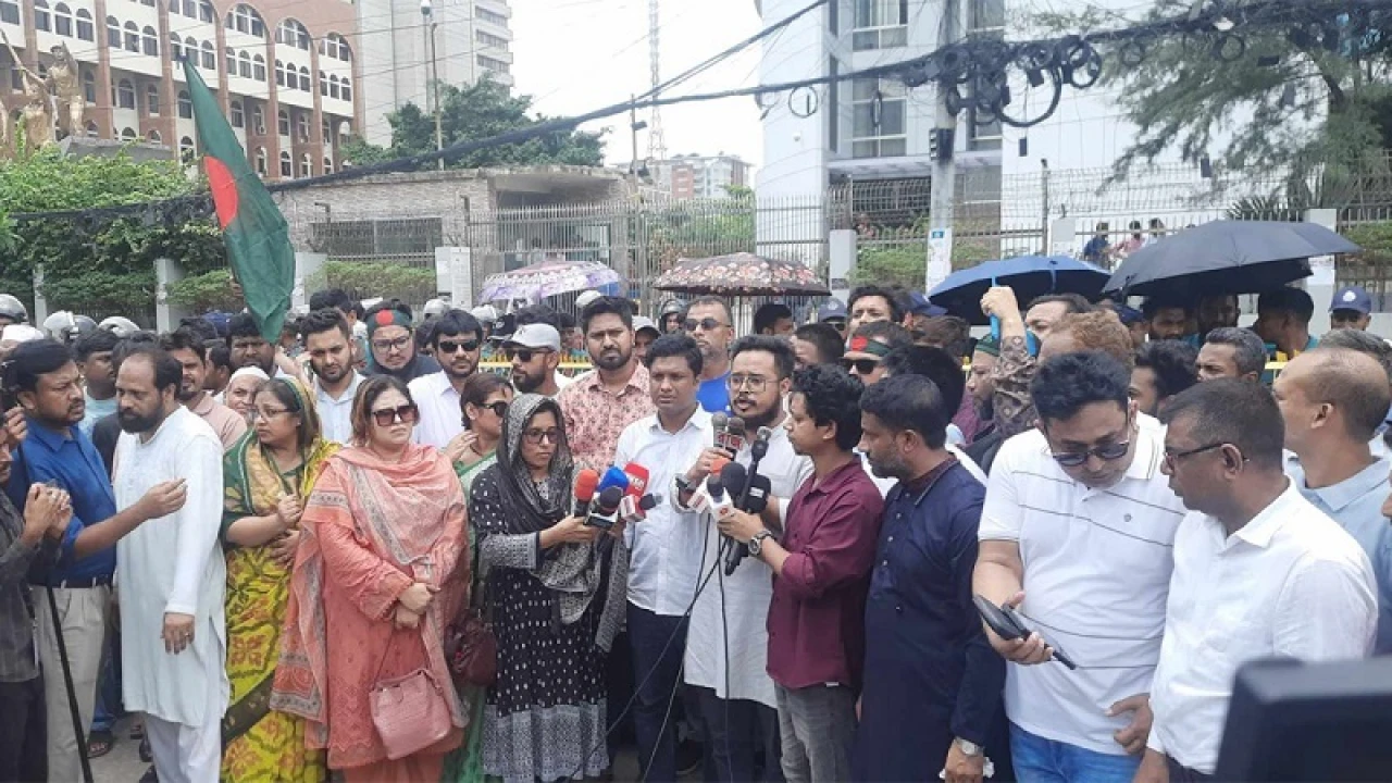 নির্বাচন কমিশনের সামনে এনসিপির বিক্ষোভ, নিরাপত্তা জোরদার