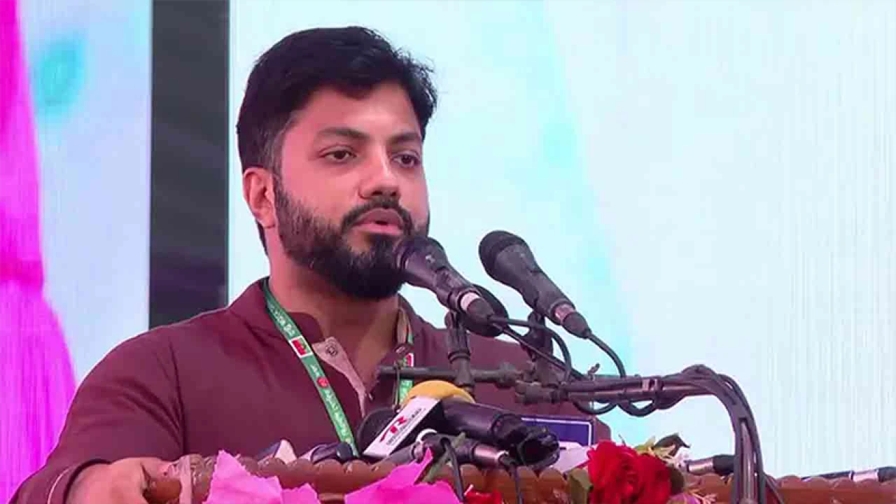 ‘নির্দেশ একটাই রাজপথ ছেড়ে উঠে আসা যাবে না’