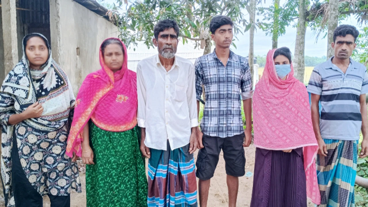 বন্ধুর স্ত্রীকে বিয়ে করে নিরাপত্তাহীনতায় ভুগছে পরিবার