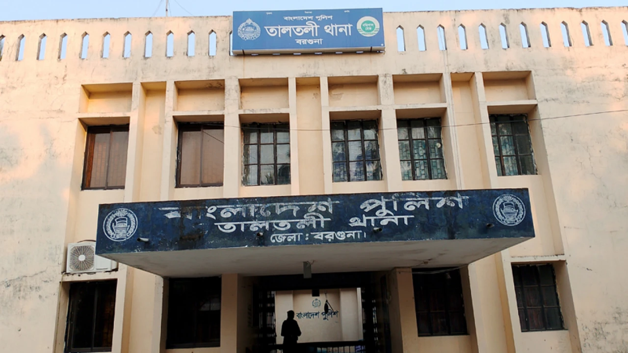 জাম পেড়ে দেওয়ার প্রলোভন দেখিয়ে শিশু ধর্ষণ, বৃদ্ধ গ্রেপ্তার