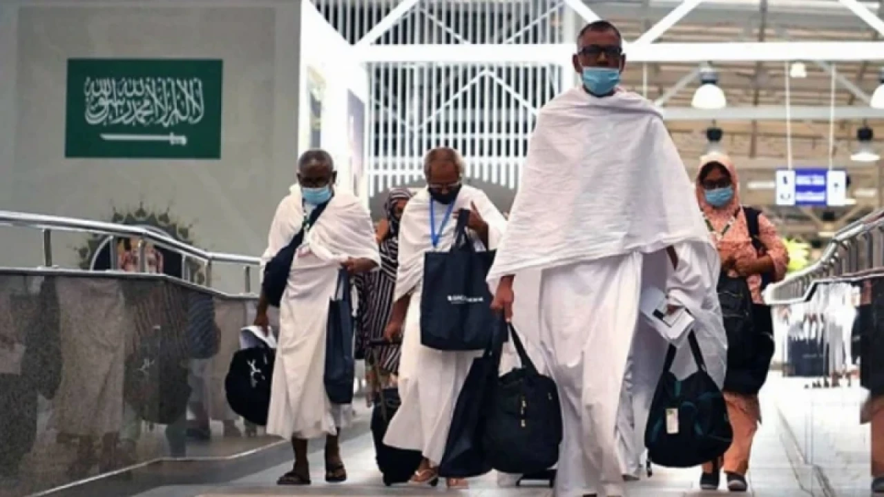 সৌদি আরবে পৌঁছেছেন ৬২ হাজার ৮৮৩ হজযাত্রী