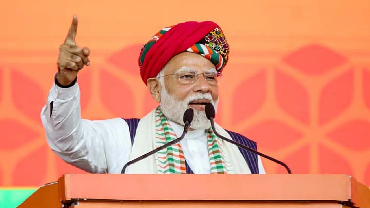 হয় রুটি খাও, না হলে গুলি: পাকিস্তানের জনগণকে মোদি