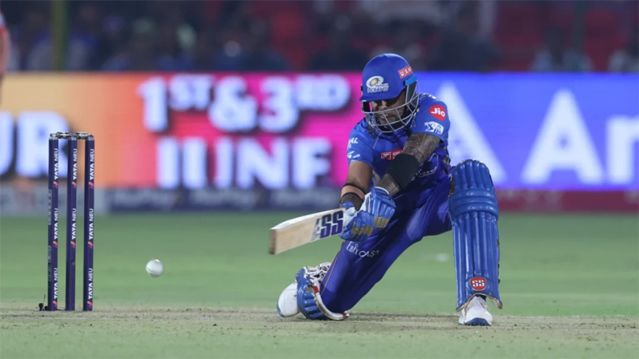 শচীনের ১৫ বছরের পুরোনো রেকর্ড ভাঙলেন সূর্যকুমার