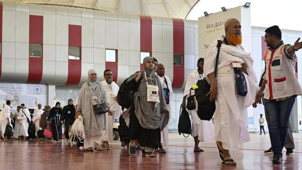 সৌদি পৌঁছেছেন ৬৮ হাজার ২৮০ হজযাত্রী, মৃতের সংখ্যা ১২