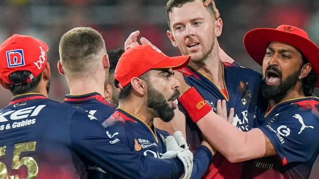 ৯ বছর পর আইপিএলের ফাইনালে বেঙ্গালুরু