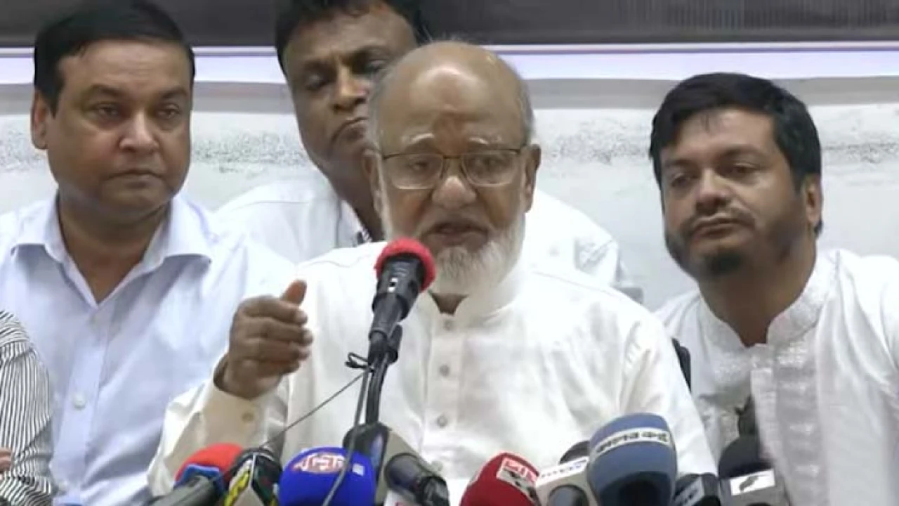 বিতর্কিত উপদেষ্টাদের বাদ দিয়ে নির্বাচন দিন: খন্দকার মোশররফ