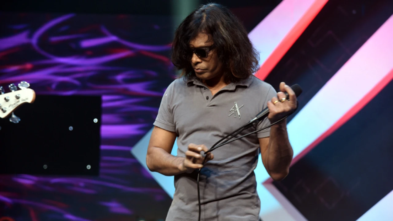 বিটিভিতে গান শোনাবে ১৩টি ব্যান্ড 