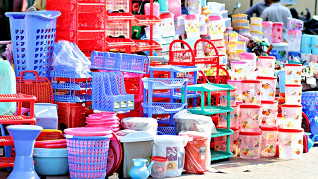 দাম বাড়বে প্লাস্টিক পণ্যের  