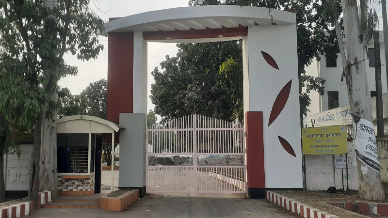 বাংলাবান্ধা স্থলবন্দর ১০ দিন বন্ধ ঘোষণা