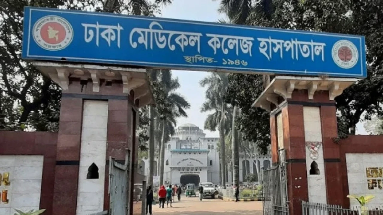 কোরবানি দিতে গিয়ে বিকেলের মধ্যেই আহত শতাধিক