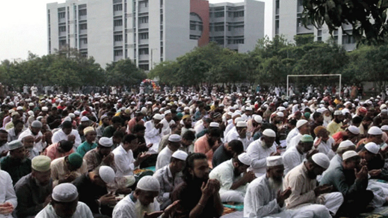 ঢাকা কেন্দ্রীয় কারাগারে ঈদের ৩টি জামাত অনুষ্ঠিত 