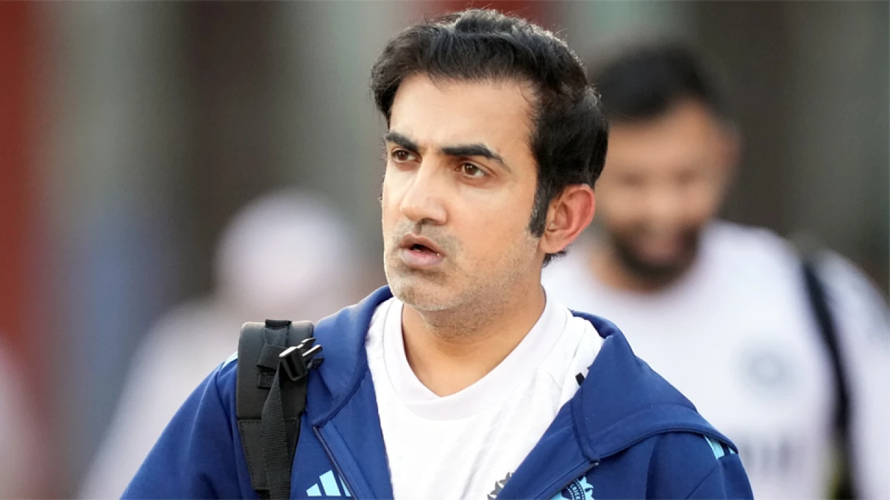 দল ছেড়ে হঠাৎ দেশে ফিরছেন গম্ভীর