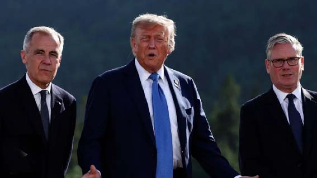 সবাইকে তেহরান ত্যাগ করার আহ্বান ট্রাম্পের