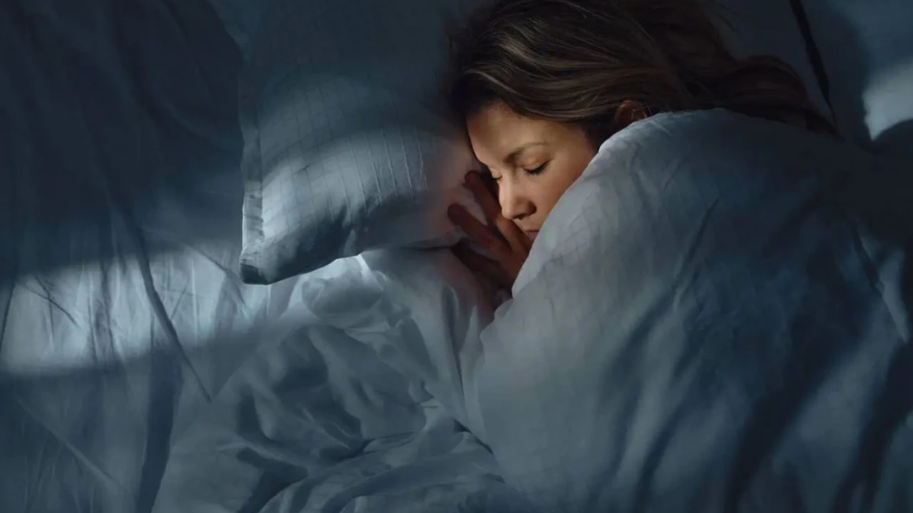 মৃত ব্যক্তিকে স্বপ্ন দেখলে করণীয় কি? 