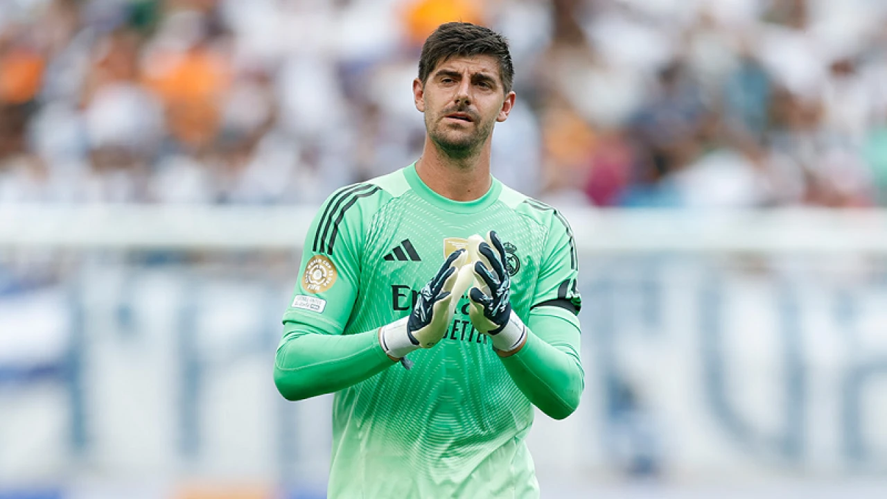 কোর্তোয়ার দৃঢ়তায় ১০ জন নিয়ে জাবিকে প্রথম জয় উপহার রিয়ালের