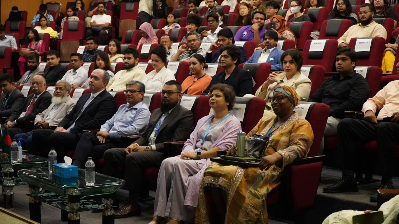 নর্থ সাউথ ইউনিভার্সিটিতে কোসোভো ফিল্ম ডে উদযাপন