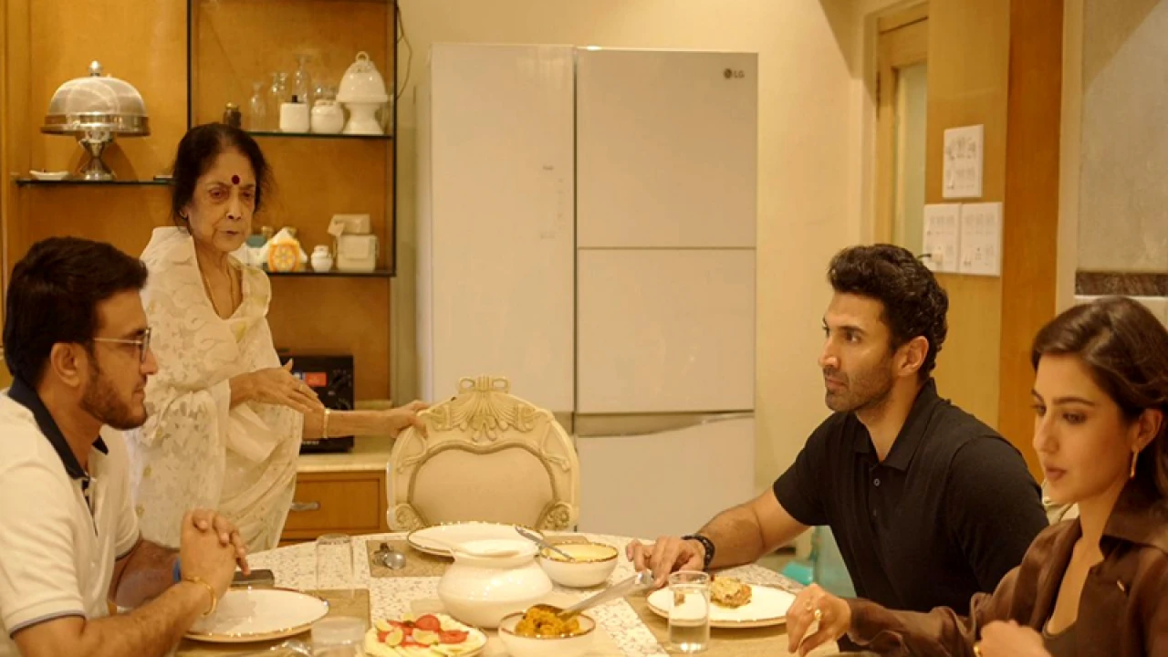 সৌরভ গাঙ্গুলির বাড়িতে আদিত্য-সারা, আপ্যায়ন করা হলো যেসব খাবারে 