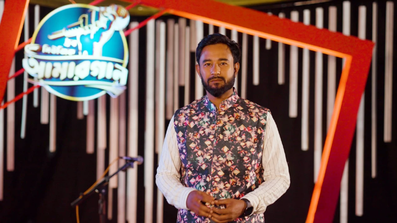 প্রকাশ্যে রোমেলের ‘ঘুমের দেশে যাবি’