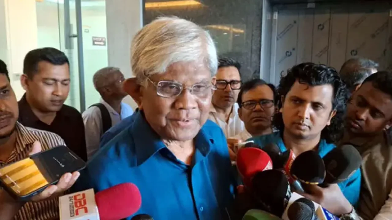 আন্দোলনকারীরা ‘শাটডাউন’ করুক, কোনো বৈঠক হবে না: অর্থ উপদেষ্টা 