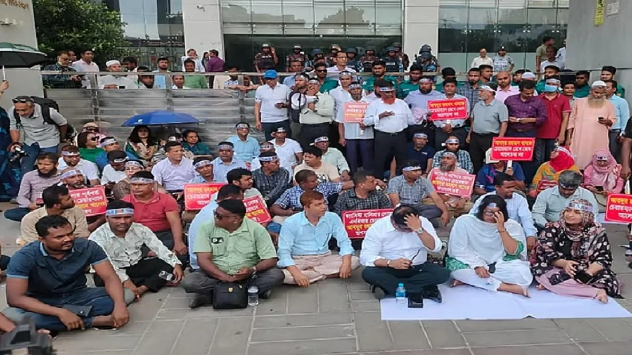 সব কর্মসূচি প্রত্যাহার করল এনবিআর সংস্কার ঐক্য পরিষদ