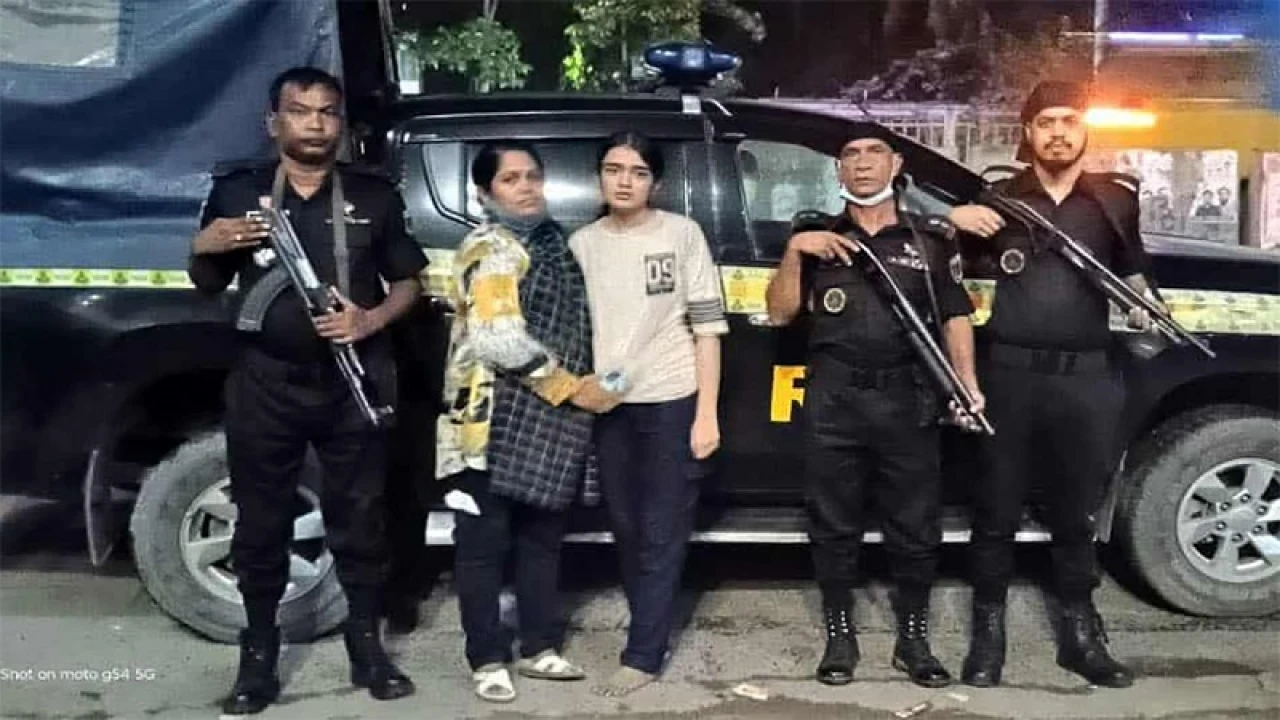 পরীক্ষা দিতে গিয়ে নিখোঁজ মাহিরা সাভার থেকে উদ্ধার, করলেন ‘যে দাবি’