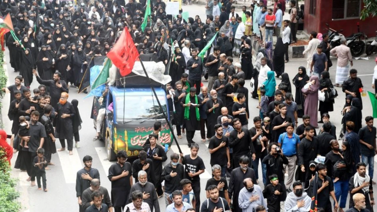 ধর্মীয় ভাবগাম্ভীর্যে সারাদেশে পবিত্র আশুরা পালিত