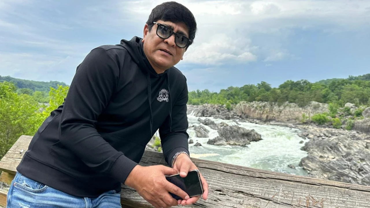 নতুন পরিচয়ে অমিত হাসান