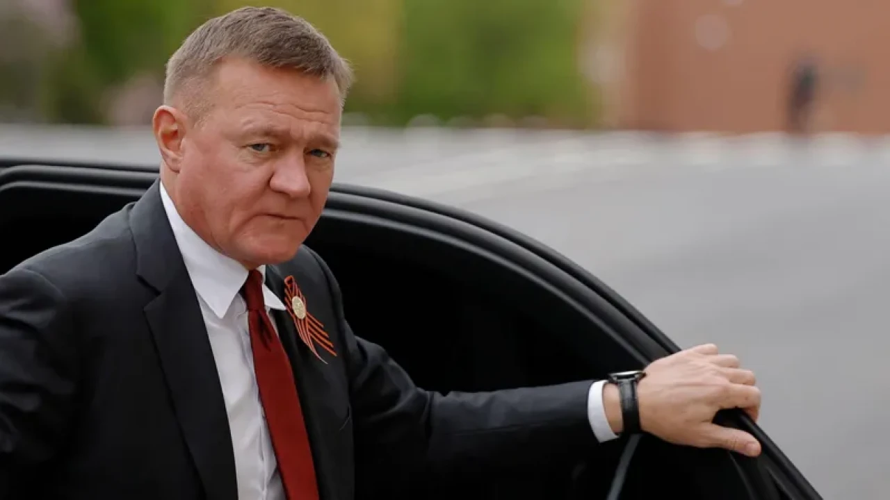 সাবেক রুশ মন্ত্রীর গুলিবিদ্ধ মৃতদেহ উদ্ধার নিয়ে রাজনৈতিক অঙ্গনে ব্যাপক চাঞ্চল্য