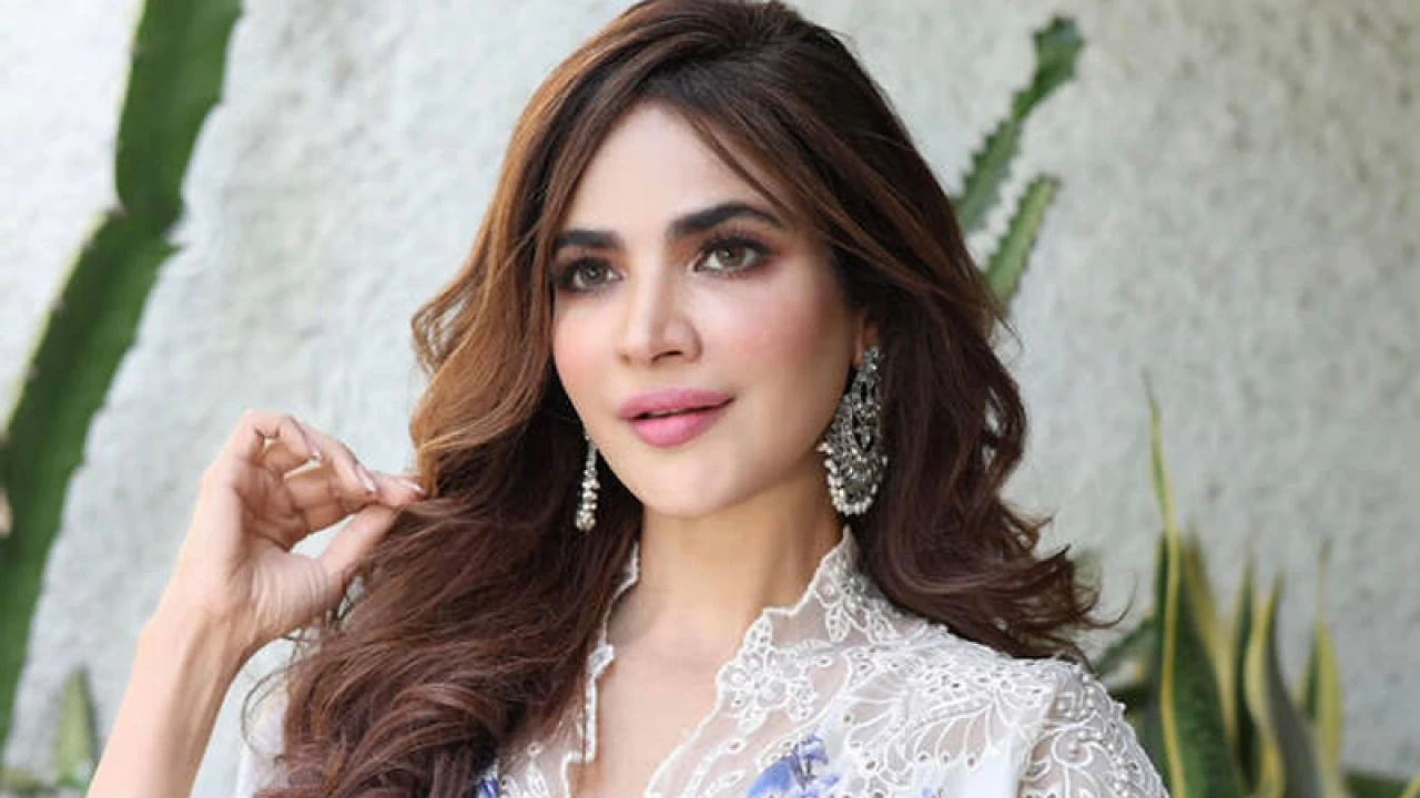 ফ্ল্যাটে মৃত অবস্থায় পাওয়া গেল পাকিস্তানি অভিনেত্রীকে