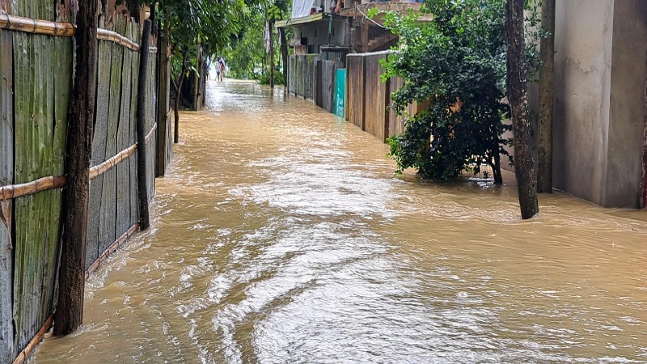 বন্যার পানি ঢুকে পড়েছে ছাগলনাইয়া ও ফেনী সদরে, ১০৯ গ্রাম প্লাবিত