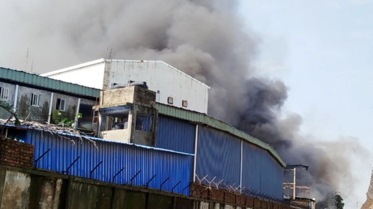 কর্ণফুলী ইপিজেডে লাগা আগুন নিয়ন্ত্রণে