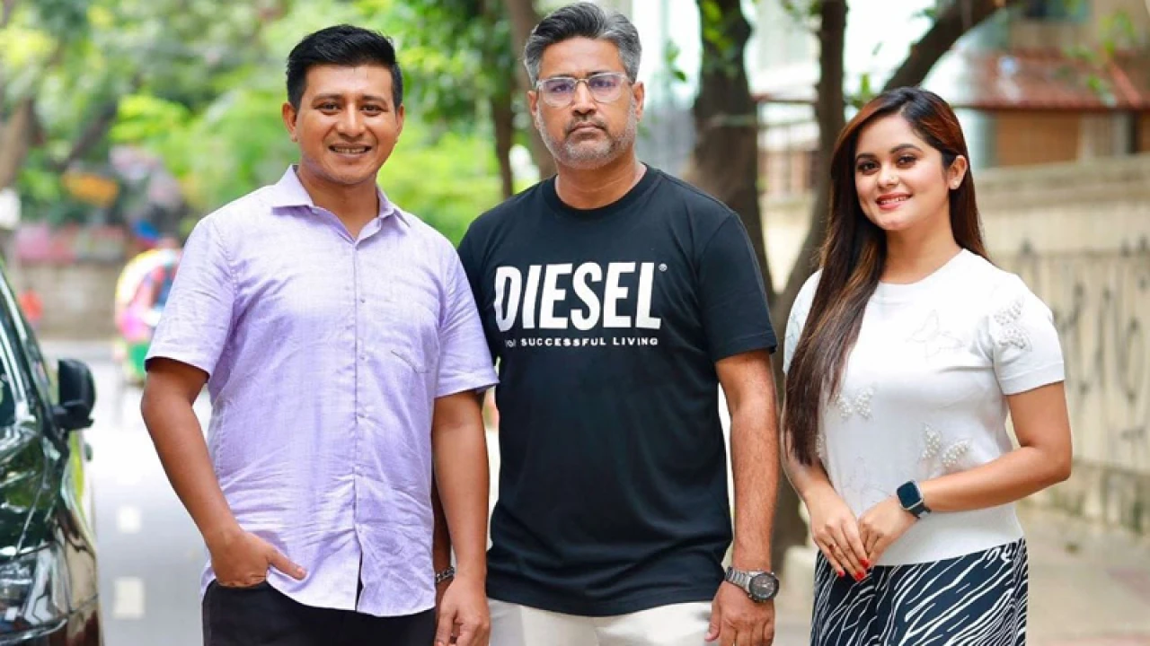 ‘ইন এ রিলেশনশিপ’-এ আছেন শামীম ও সামান্তা