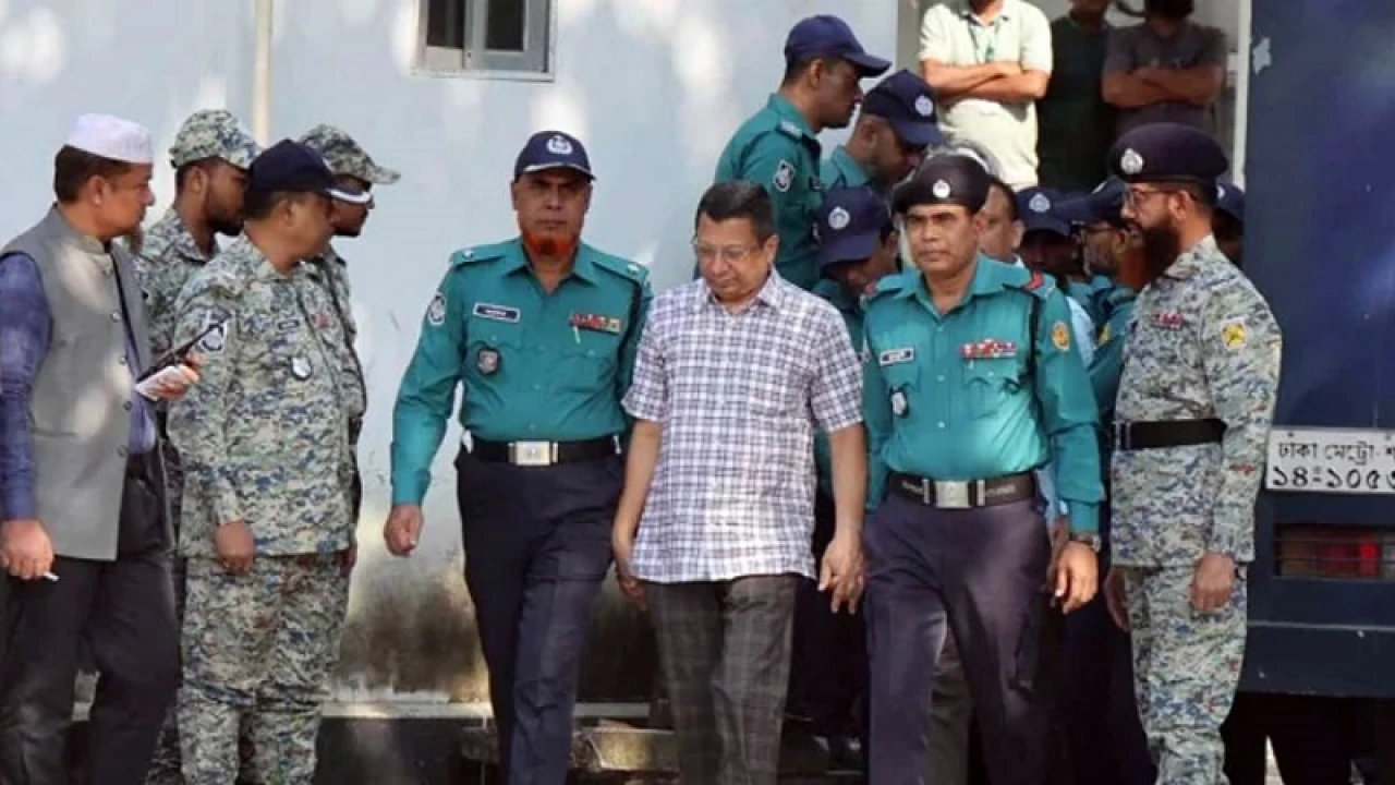 সাবেক আইজিপিকে ক্ষমার বিষয়টি বিবেচনা করা হবে ‘যে শর্তে’ 