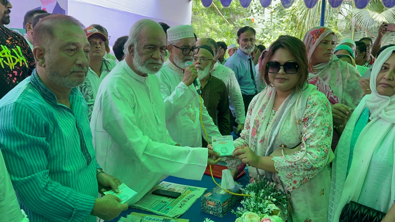 বিচার-সংস্কারের পর নির্বাচন, বিএনপি এ কথা শুনতে চায় না: মঈন খান 