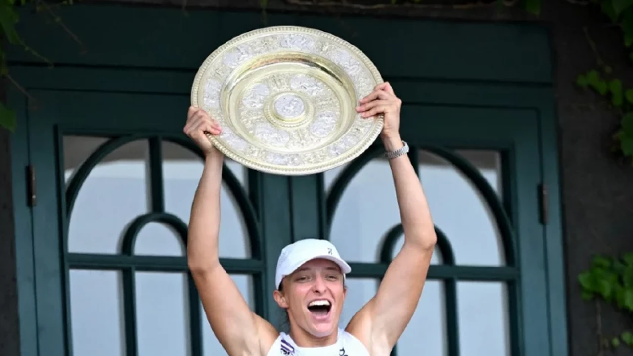 অ্যানিসিমোভাকে উড়িয়ে উইম্বলডনে শিয়াওতেকের ইতিহাস