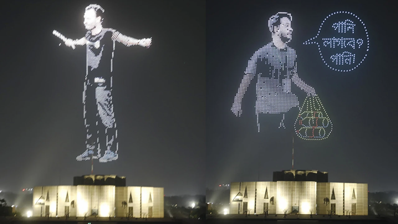 জুলাই পুনর্জাগরণে শহীদ মিনারে ড্রোন শো ও চলচ্চিত্র প্রদর্শন