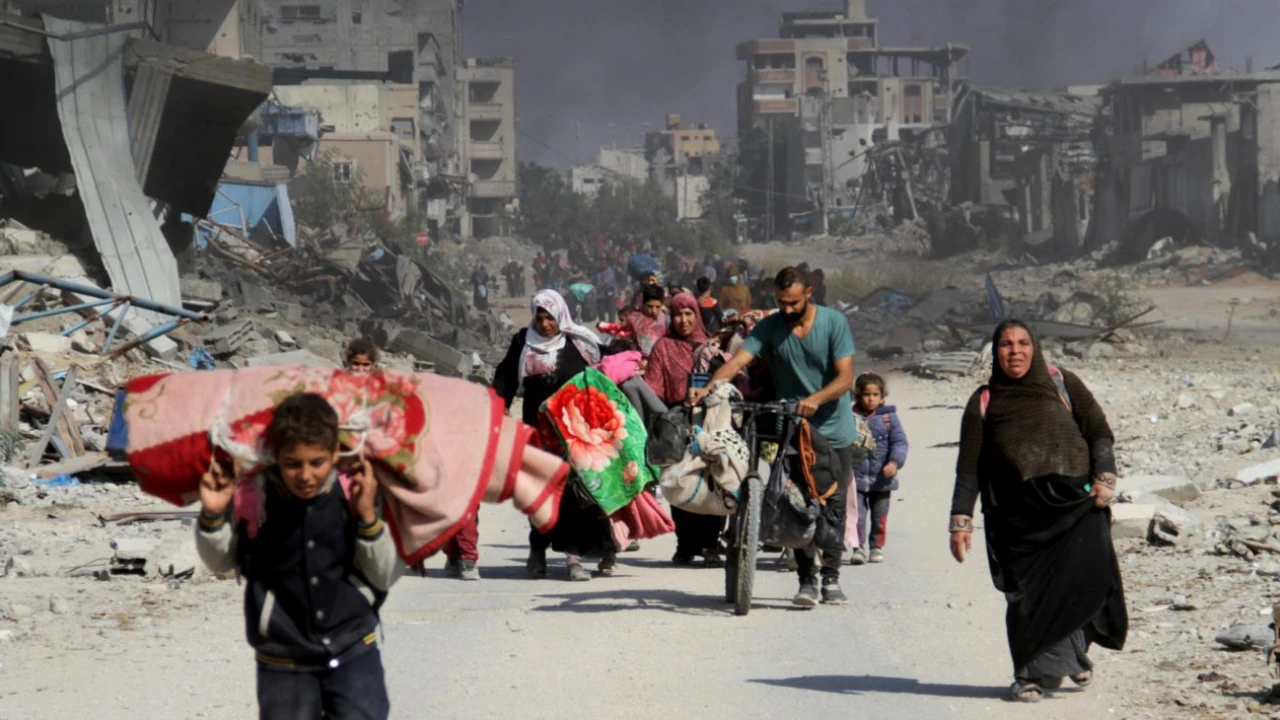 ইসরায়েলের হামলায় ত্রাণপ্রার্থীসহ ৬১ ফিলিস্তিনি নিহত