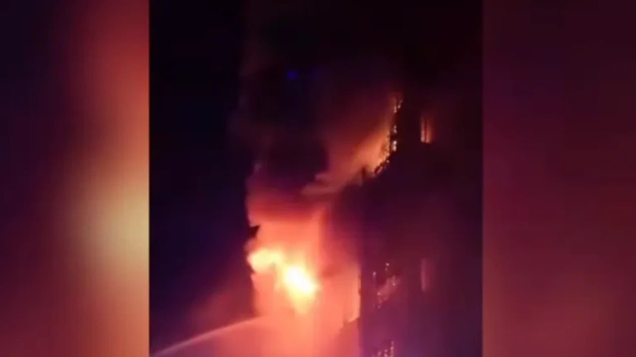 ইরাকে শপিং মলে অগ্নিকাণ্ডে নিহত ৬০