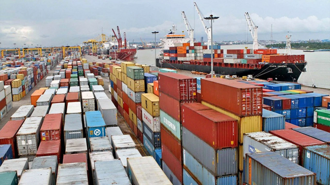 নতুন চ্যালেঞ্জে অর্থনীতি