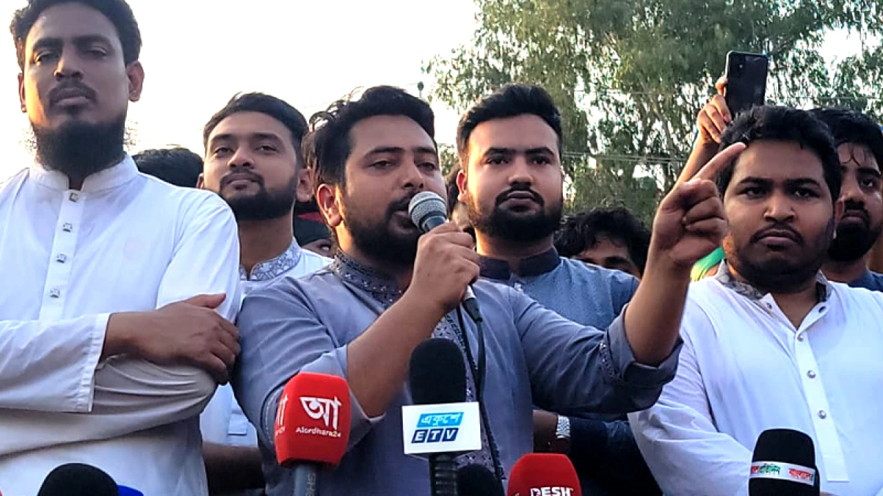 নারায়ণগঞ্জে এখনো খেলা বন্ধ হয়নি: নাহিদ ইসলাম