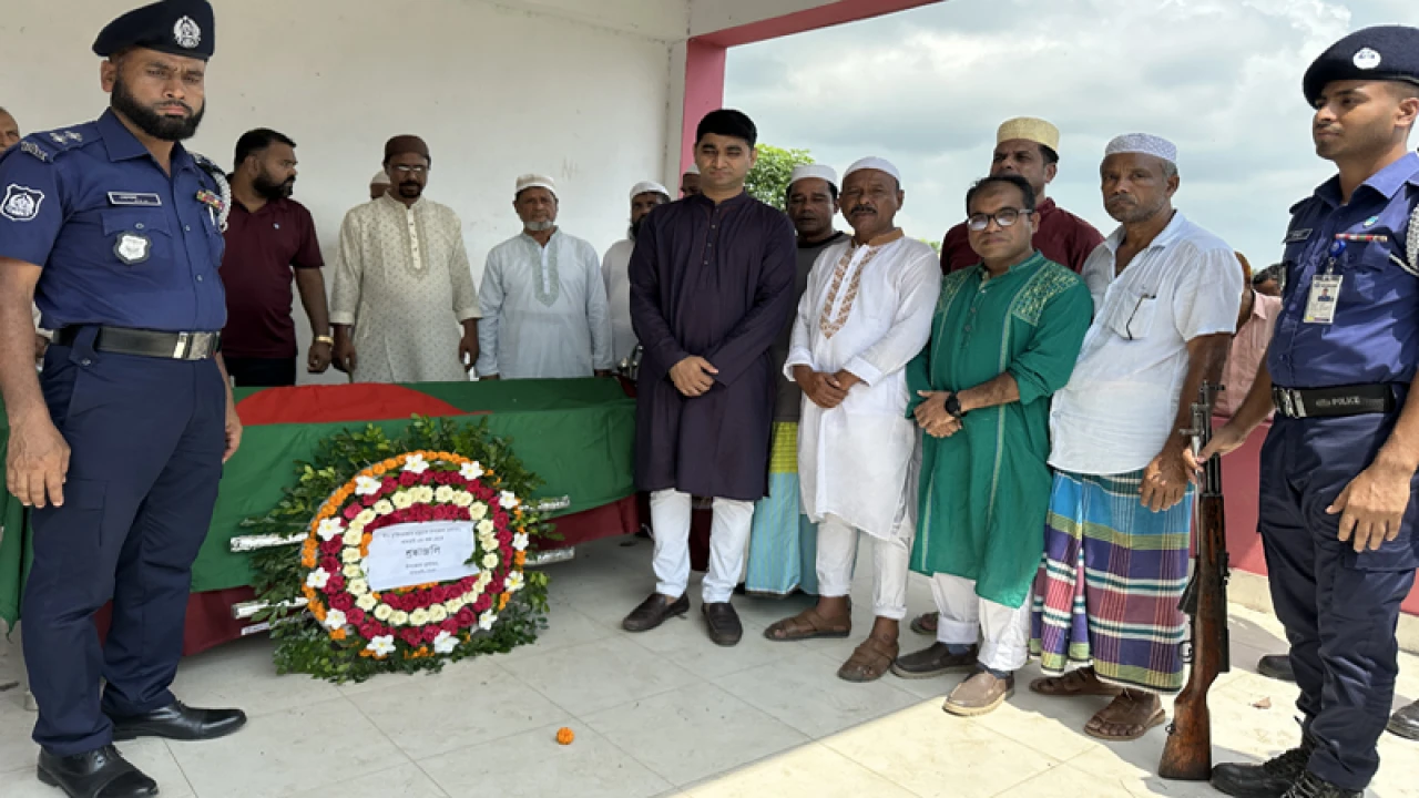 রাষ্ট্রীয় মর্যাদায় বীর মুক্তিযোদ্ধা মো. সামছুল আলমের বিদায়